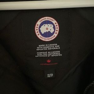 Semi nueva  en buen estado.